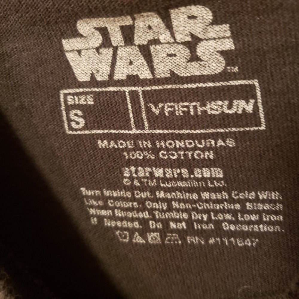 Star Wars Luke & Darth Vader Battle Graphic T-Shirt Black 100% Cotton Size Small - Picture 4 of 4